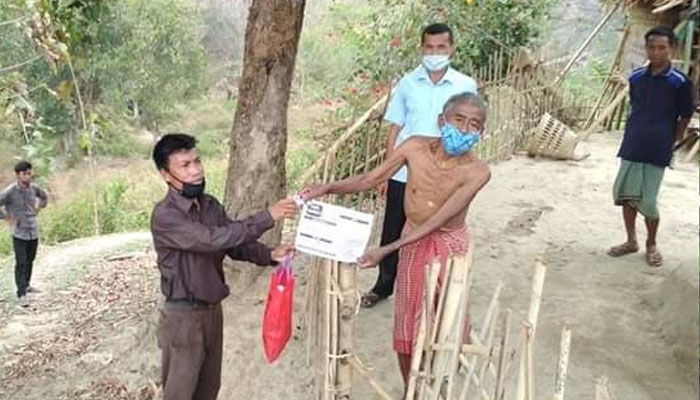 ত্রাণ নয় বিশুদ্ধ পানিই যেখানে প্রধান দাবি
