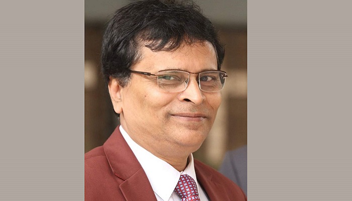 করোনা আক্রান্ত শিক্ষার্থীর পাশে দাঁড়ালেন কলেজের অধ্যক্ষ