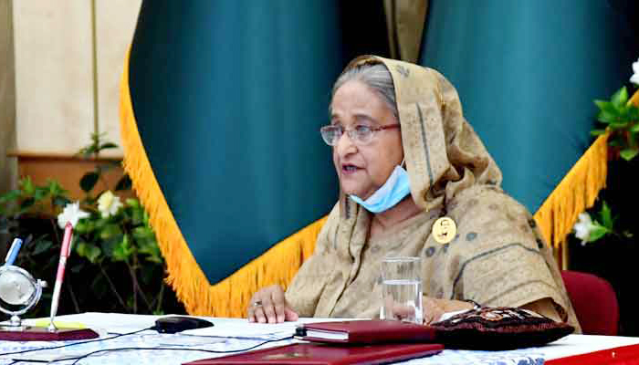 মা-কে জঙ্গলে ফেলে আসার মতো অমানবিক কাজ আর নাই