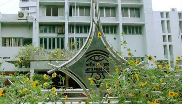 প্রেসক্লাব-ডিইউজে সদস্যদের করোনা পরীক্ষা শুরু