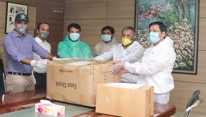 গণমাধ্যমকর্মীদের সুরক্ষা সামগ্রী দিয়েছেএনআরবিসি ব্যাংক