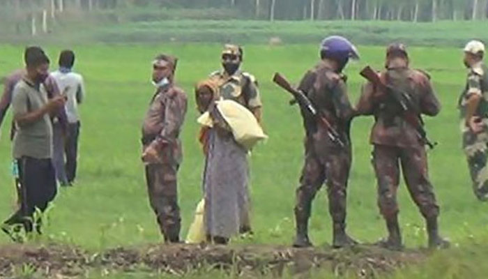 ভারসাম্যহীন নারীকে পুশ ইন করেছে বিএসএফ