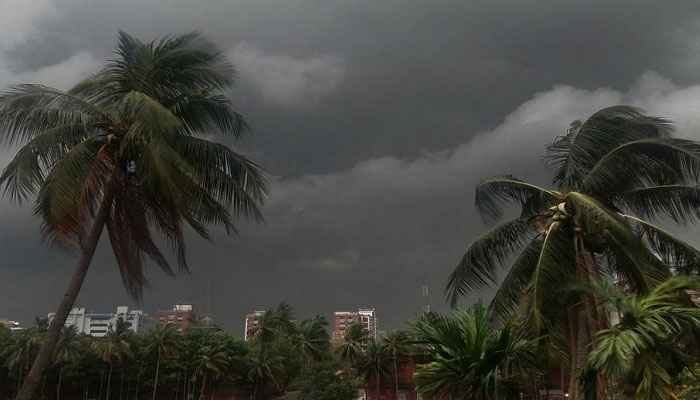 বৃষ্টির সম্ভাবনা,  দু’দিন পর বাড়বে তাপমাত্রা
