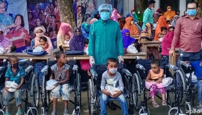 চৌগাছায় অটিস্টিক শিশুরা পেলো সরকারি উপহার