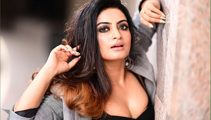 লকডাউনে মা হওয়ার সারিতে অঙ্কিতাও