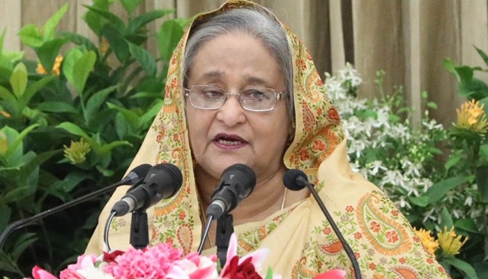 ভার্চুয়ালে স্বজনদের খোঁজখবর নিন