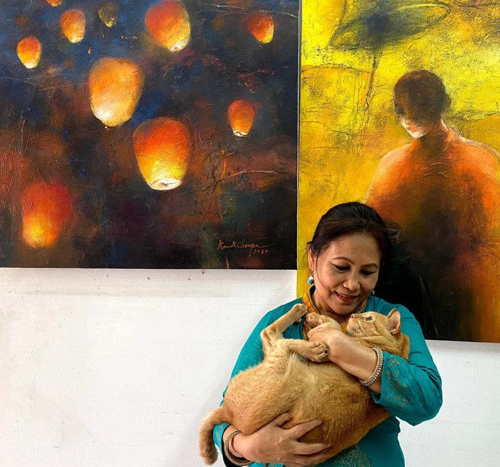 অবরুদ্ধ সময়ে ছবি আঁকছি