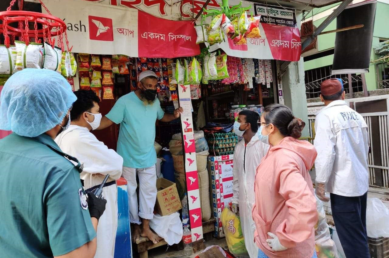 স্বাস্থ্যবিধি না মানায় ২১৬০০ টাকা জরিমানা