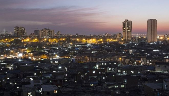 এশিয়ার বৃহত্তম বস্তিতে যেভাবে করোনা নিয়ন্ত্রিত