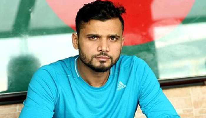 ভালো আছেন নিজেই জানালেন মাশরাফি