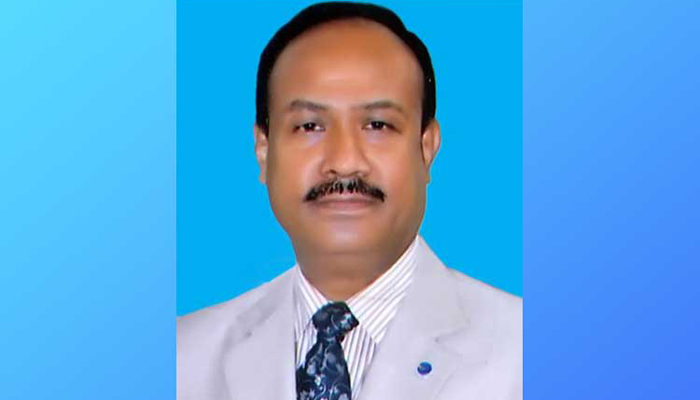 স্বাস্থ্যমন্ত্রীকে লোহার সিন্দুক থেকে বের হবার আহ্বান