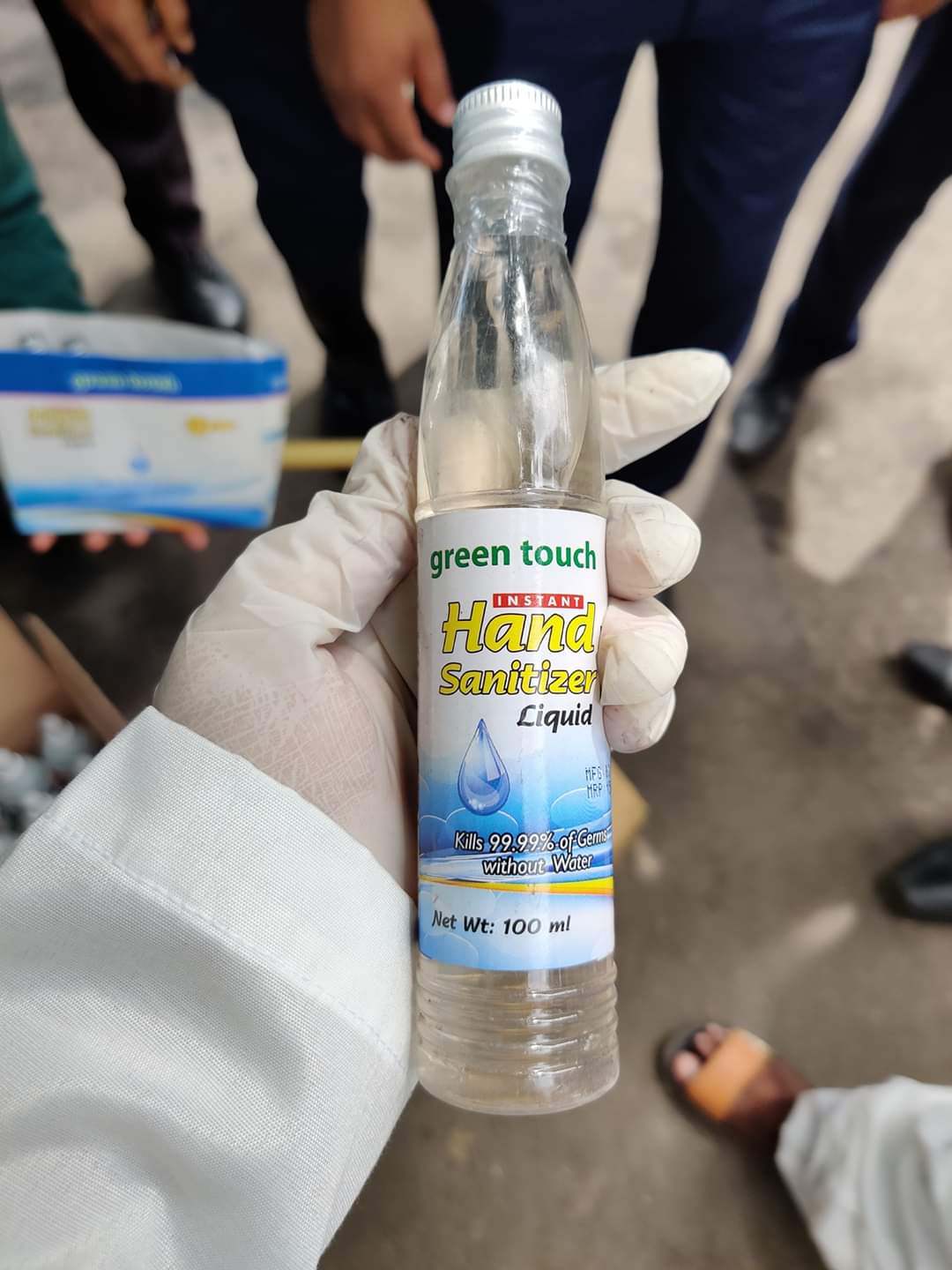 ভেজাল স্যানিটাইজারে সয়লাব বাজার