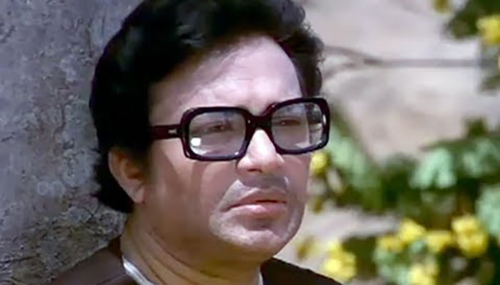 ফ্লপ মাস্টার থেকে মহানায়ক
