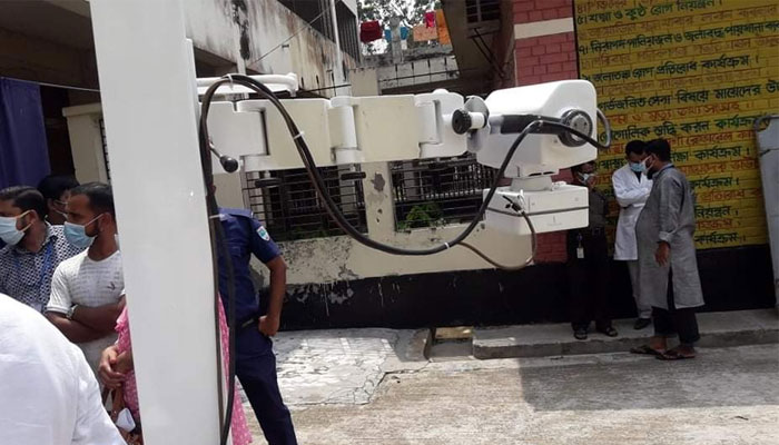 মেশিন কেনায় দুর্নীতি, হাতেনাতে ধরলেন এমপি