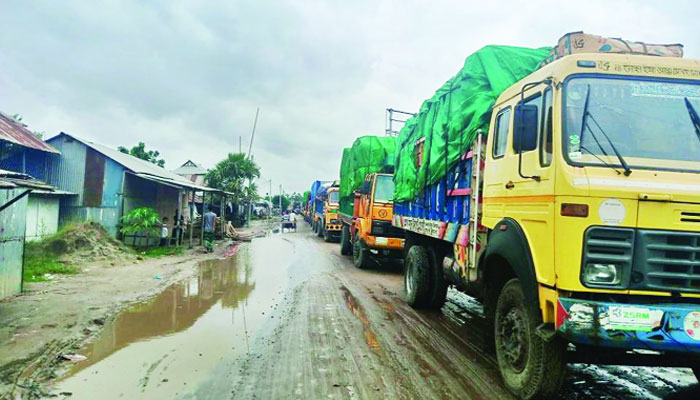 কাঁঠালবাড়ী-শিমুলিয়া নৌপথে অচলাবস্থা