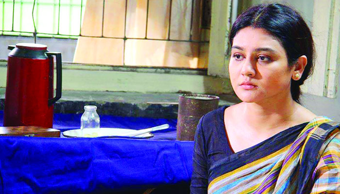 কপালে ‘খড়গ’ ঝুলছে অনুদানের সিনেমার