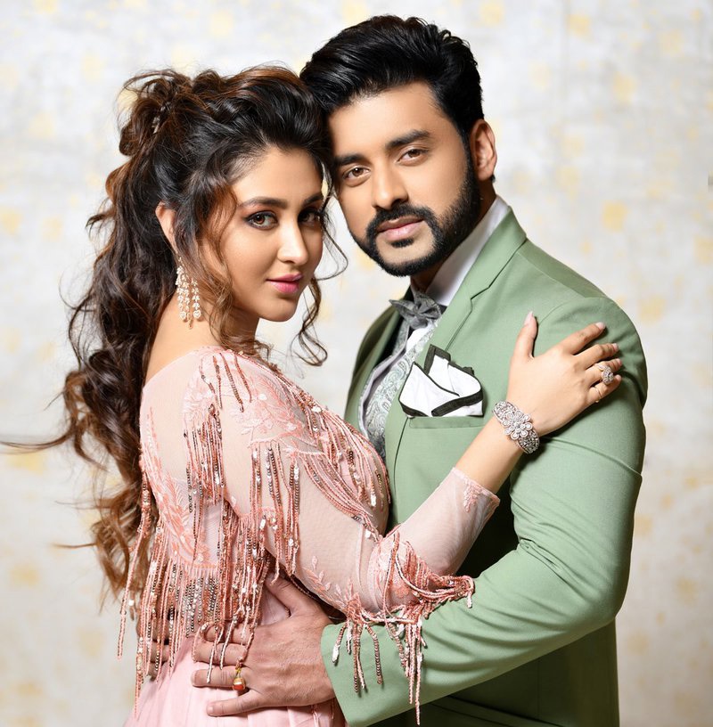 বড় পর্দায় পা রাখছেন অঙ্কুশ-ঐন্দ্রিলা জুটি