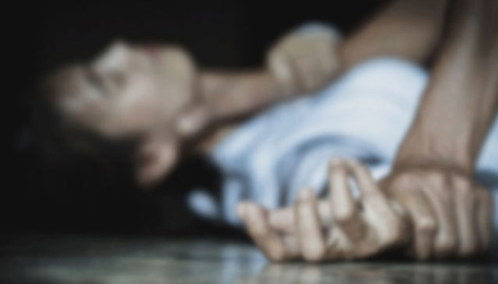 স্ত্রী পরিচয়ে হোটেলে নিয়ে বালিশচাপায় হত্যা