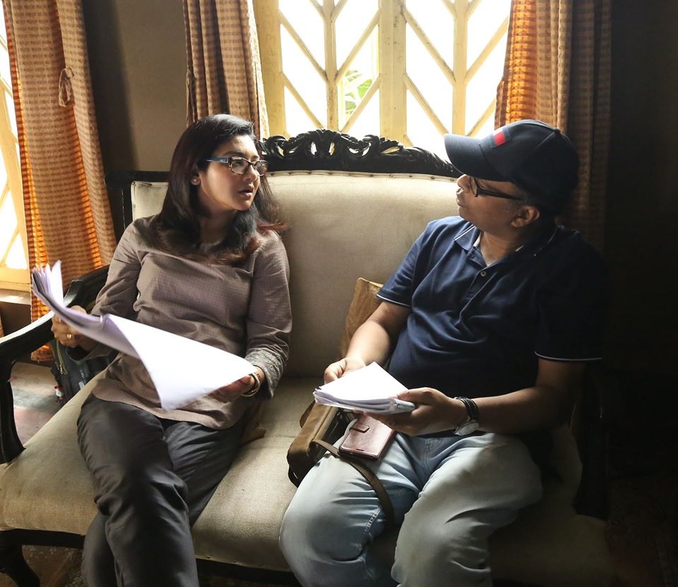 সোনার কণার মতো তা আমার মনে লেগে আছে