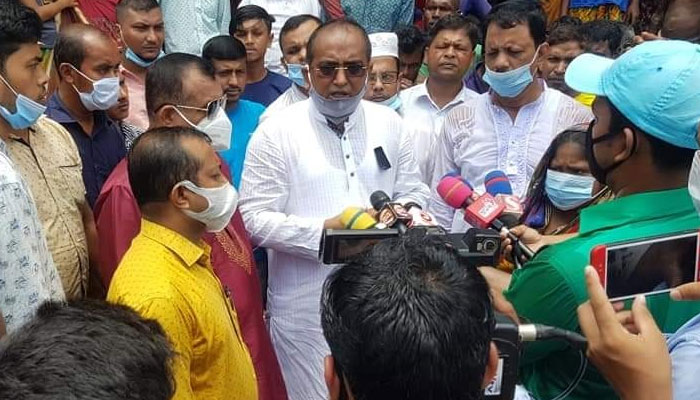 অসহায় মানুষের পাশে আছে সরকার