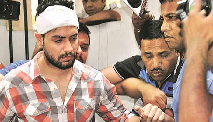 বিক্রমের বিরুদ্ধে ‘খুনের’ চার্জ গঠন