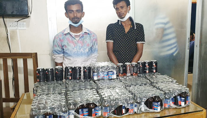 সংগ্রহ কুমিল্লা সীমান্তে, বিক্রি ঢাকায়