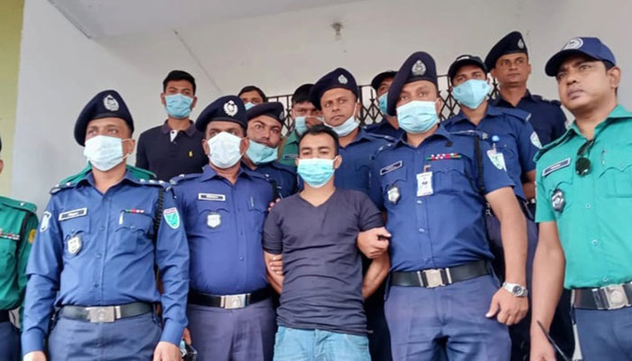 যেভাবে ধর্ষক হয়ে ওঠেন ছাত্রলীগের সাইফুর