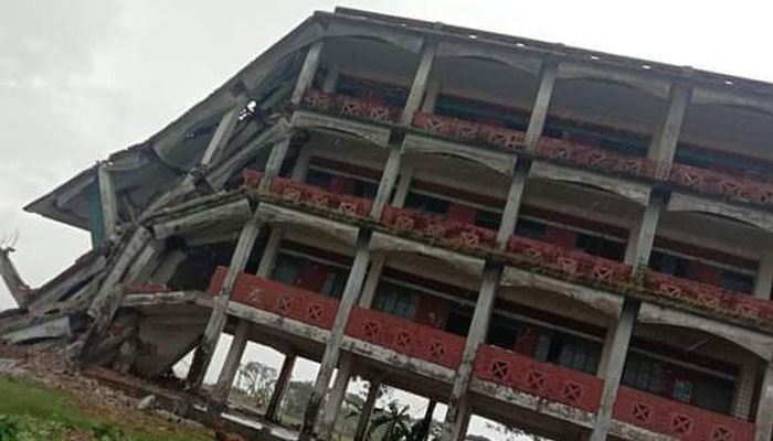 তিন কোটি টাকার স্কুল ভবন নদীগর্ভে বিলীন