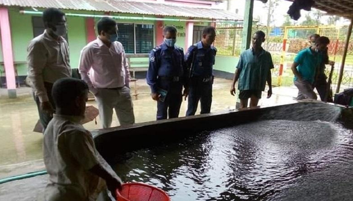 গৌরীপুরে মৎস্য ব্যবসায়ীকে লাখ টাকা জরিমানা