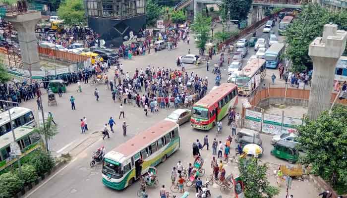গৃহবধূর নির্যাতনের ঘটনায় স্বরাষ্ট্রমন্ত্রীর পদত্যাগ দাবি