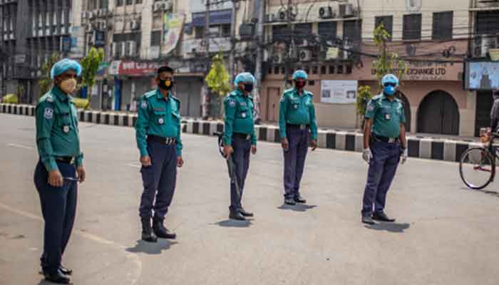 করোনায় পুলিশের কার্যক্রম প্রশংসনীয়: স্বরাষ্ট্রমন্ত্রী