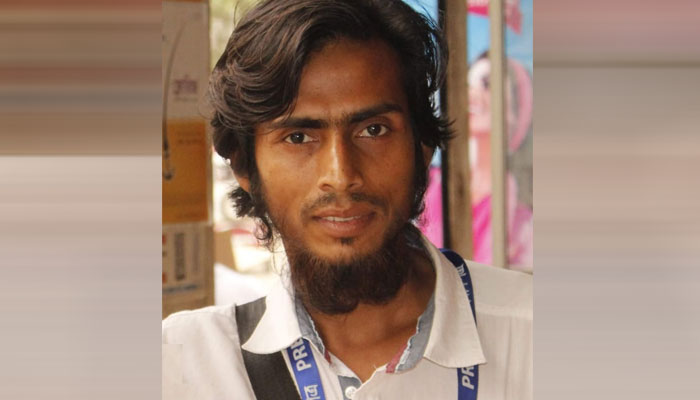তাঁর ডাকে সাড়া দিয়ে অনেকেই এখন সাংবাদিক