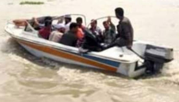রাঙ্গাবালীতে স্পিডবোট ডুবিতে নিখোঁজ ৫