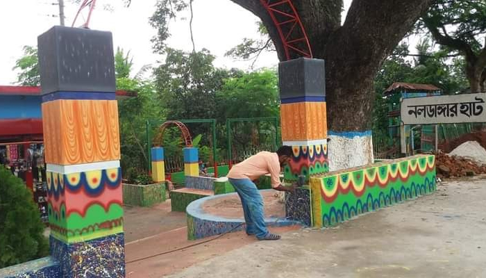 পার্কের নামে রেলওয়ের জমি দখল ও টাকা আত্মসাৎ