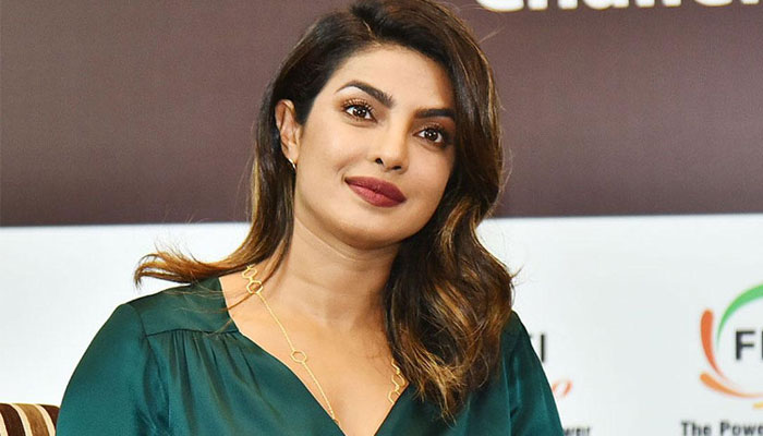 সর্বাধিক বিক্রি প্রিয়াঙ্কার ‘আনফিনিশড’