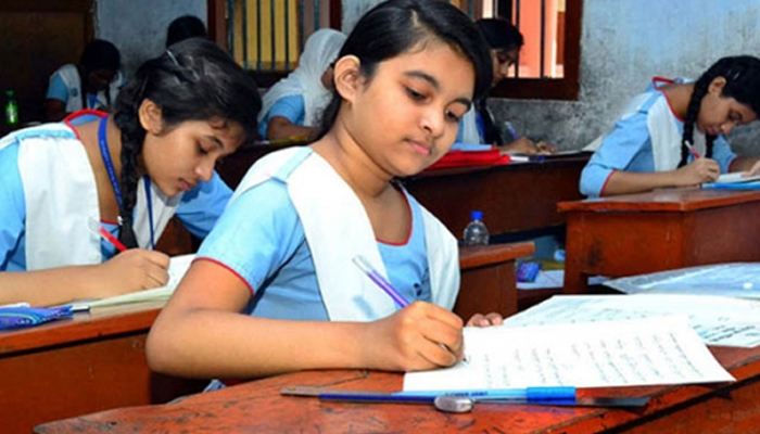 মাধ্যমিক বিদ্যালয়ে পরীক্ষার সিদ্ধান্ত আজ