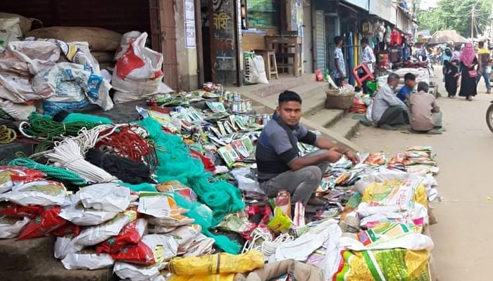 বাজারে নিম্মমানের কৃষি বীজ, প্রতারণার ফাঁদে কৃষকরা