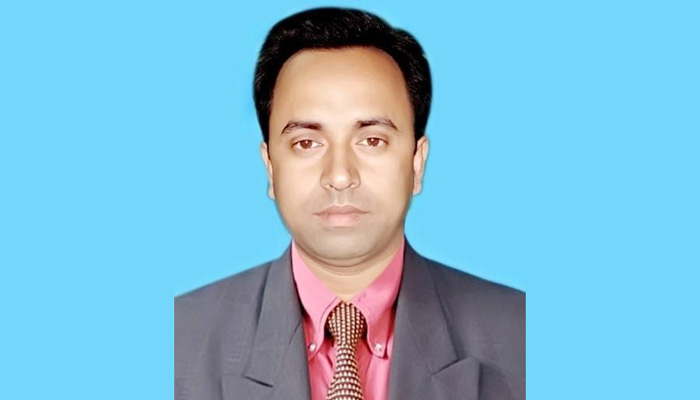 জীবিত কাউন্সিলর প্রার্থী ভোটার তালিকায় মৃত