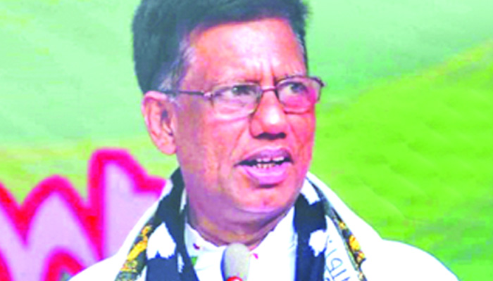 মুক্তিযুদ্ধের চেতনায় ঋদ্ধ ও রোমান্টিকতায় উজ্জ্বল
