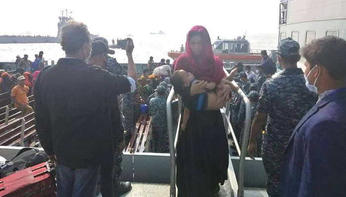 ভাসানচরে পৌঁছাল ১৬৪২ রোহিঙ্গা