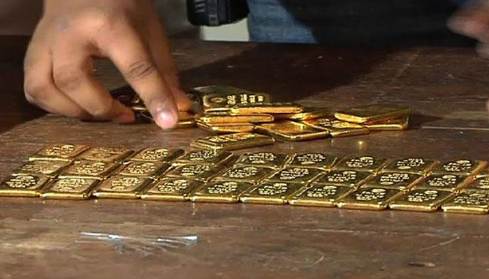 আমদানি লাইসেন্স দিলেও থামেনি স্বর্ণ চোরাচালান