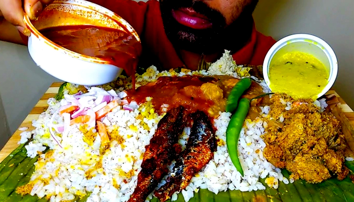 কলাপাতায় খেলে স্বাস্থ্য ভালো থাকে