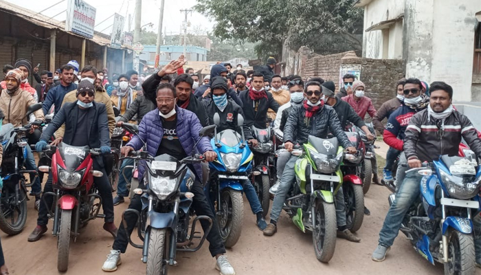 আ.লীগের মনোনয়ন প্রত্যাশী জনির মটরসাইকেল শোডাউন