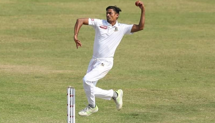 উইন্ডিজের উদ্বোধনী জুটি ভাঙলেন তাইজুল