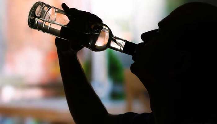 অতিরিক্ত মদ্যপানে ইউল্যাব ছাত্রীর বন্ধুরও মৃত্যু