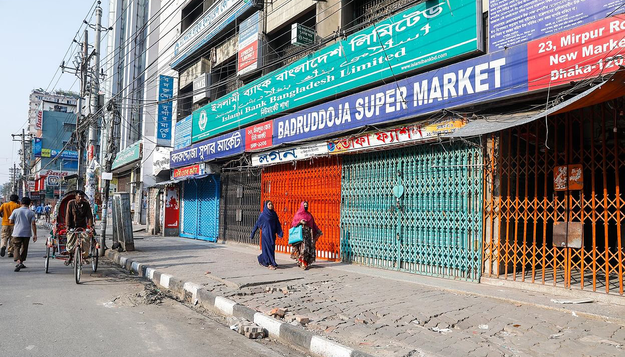 এবার বিসিবির দিকে আঙুল তুললেন মাশরাফি