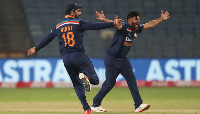 নাটকীয় জয়ে ভারতের হোলি উৎসব, ইংল্যান্ডের শূন্য থালা