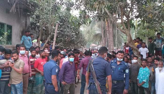 গাইবান্ধার প্রত্যন্ত গ্রামে বোমা বিস্ফোরণে ৩ জন নিহত