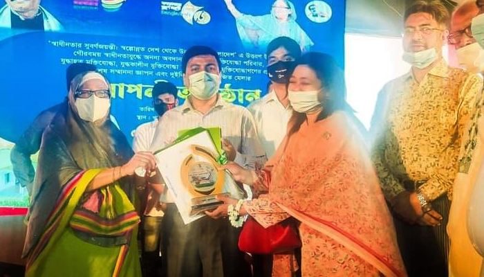 খুলনায় স্বাধীনতার সুবর্ণজয়ন্তী উদযাপন