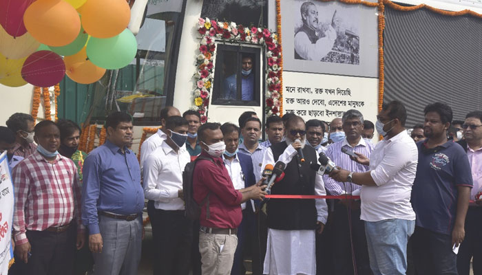 জাতির শিখা জ্বালিয়ে রেখেছে শিখা চিরন্তন
